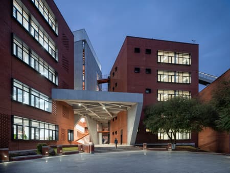 Yuanbo Building, Hub of Art Teachers